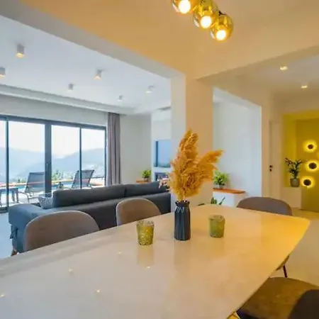 Sunset Premium Kalkan فيلة كاس